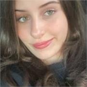 Estudiante en la universidad hablo 4 lenguas árabe ingles francés y español